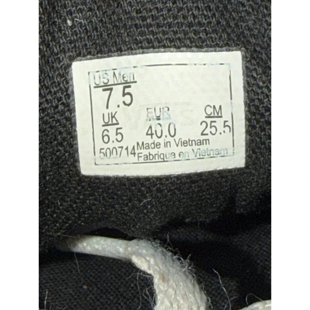 Vans Old Skool Mens Size 7.5 Black White Skate Shoes Casual Walking Sneakers